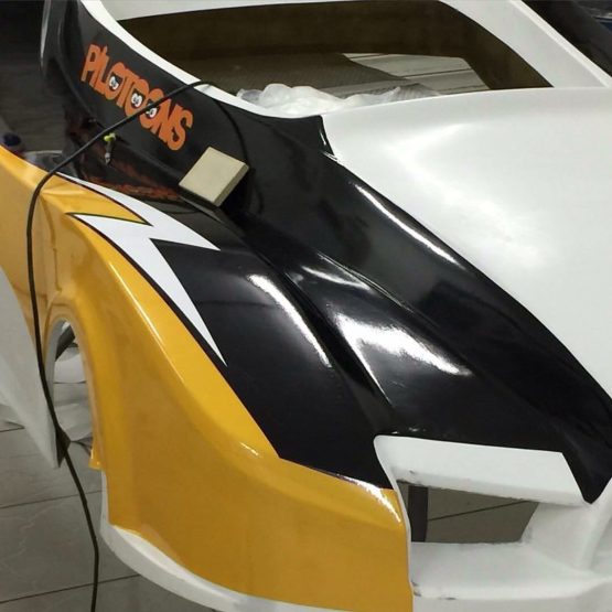 Carenagem Adesivada 500 milhas  com pelicula protetora FineArt