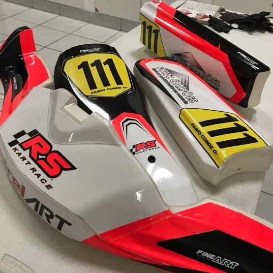 Personalização De Adesivos Para Carenagem De Kart