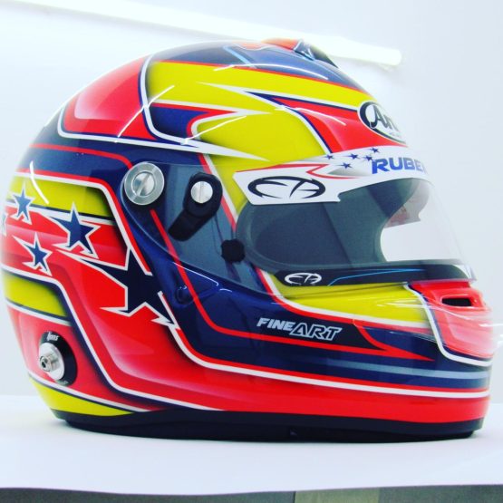 Pintura e personalização de capacete de kart Piloto Ruben