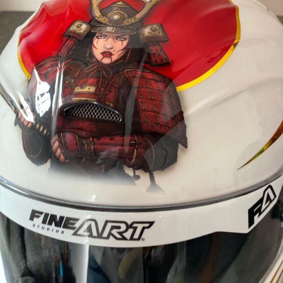 Personalização de capacete de kart e carro