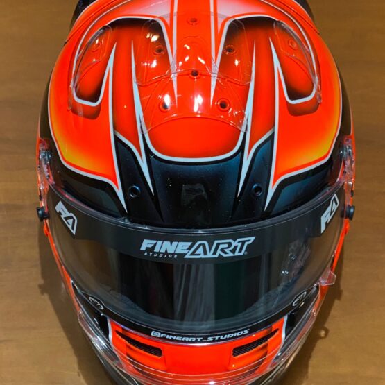 Personalização de capacete de kart e carro